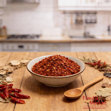 Charger l'image dans la galerie, Piment Fort Concassé 100g – Flocons de Piment Puissants & Épicés | ESPIG