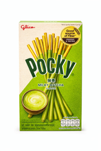 Charger l'image dans la galerie, Pocky Milky Matcha – Biscuits Sticks au Thé Vert Japonais (35g)
